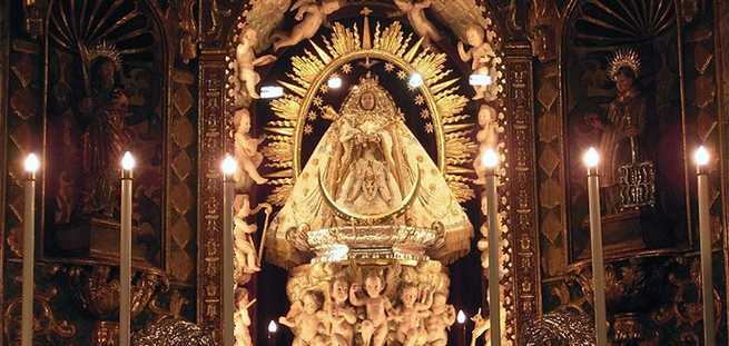Representation of the Virgin in La Palma privately