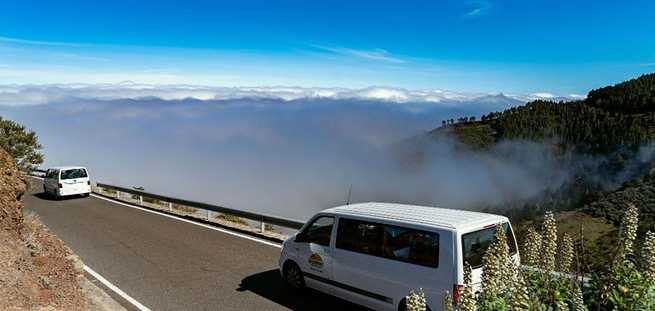 View of the sea of clouds in Gran Canaria by minivan